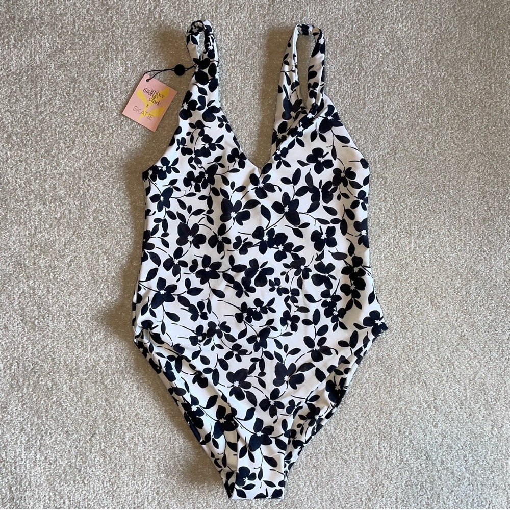Skatie Amanda one piece in Greenwich